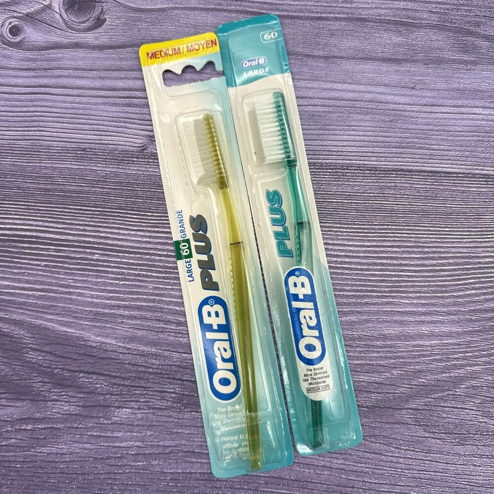 2 VTG Oral-B A-60 Plus Toothbrush 1999 MEDIUM Large End-Round Bristles 4ROW 8in